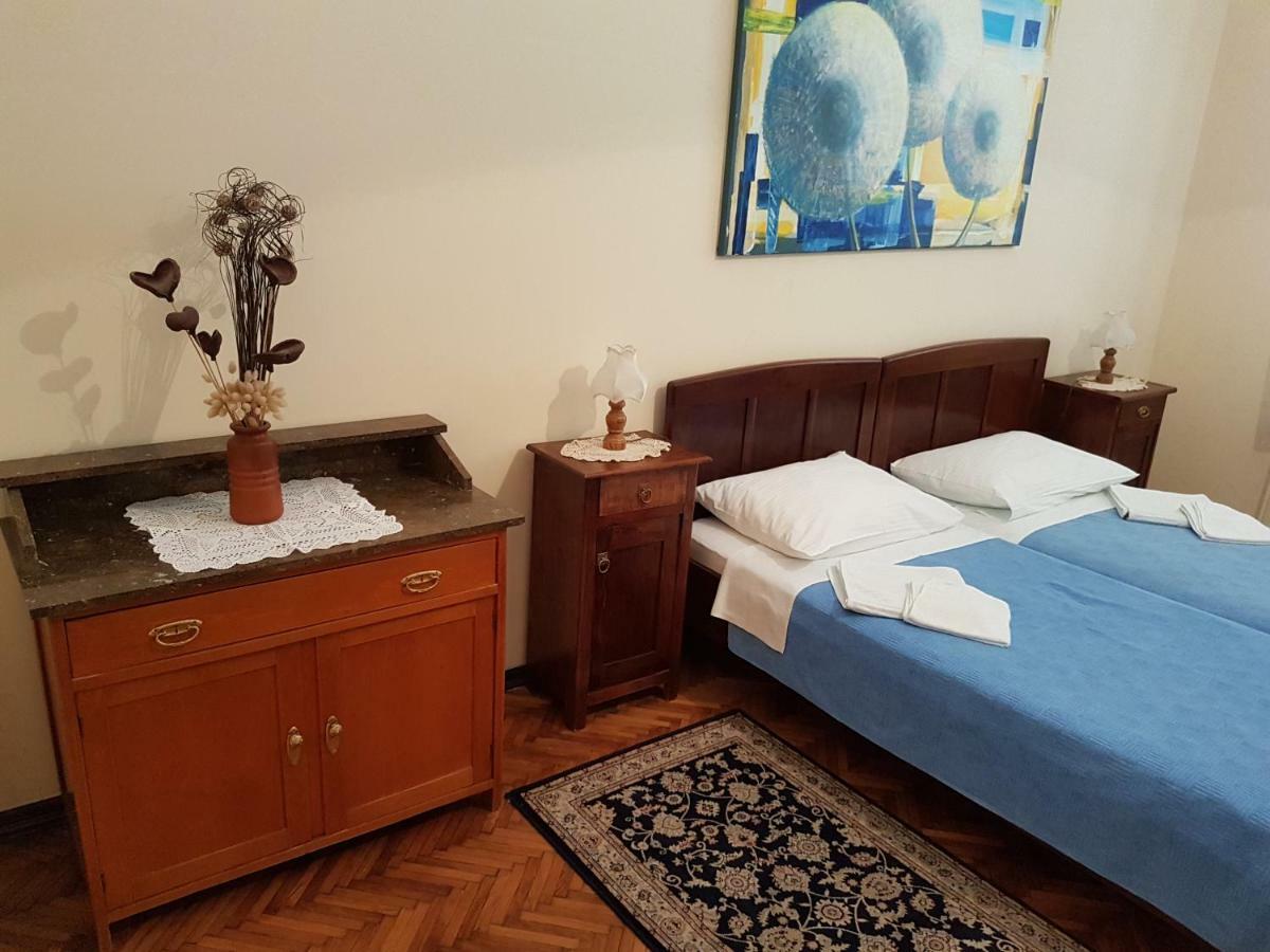 Apartment & Rooms Three Angels Baska  Exterior photo